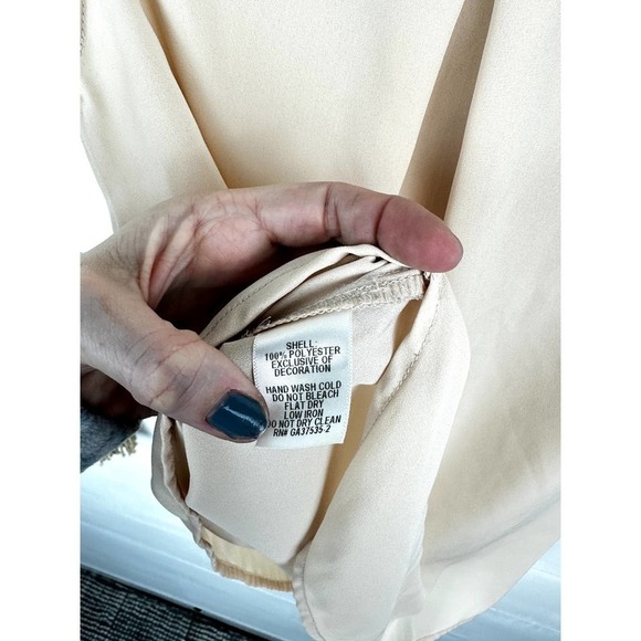 Vintage Monteau Semi Sheer Blouse with Lace Detail sz SML - Picture 5 of 6